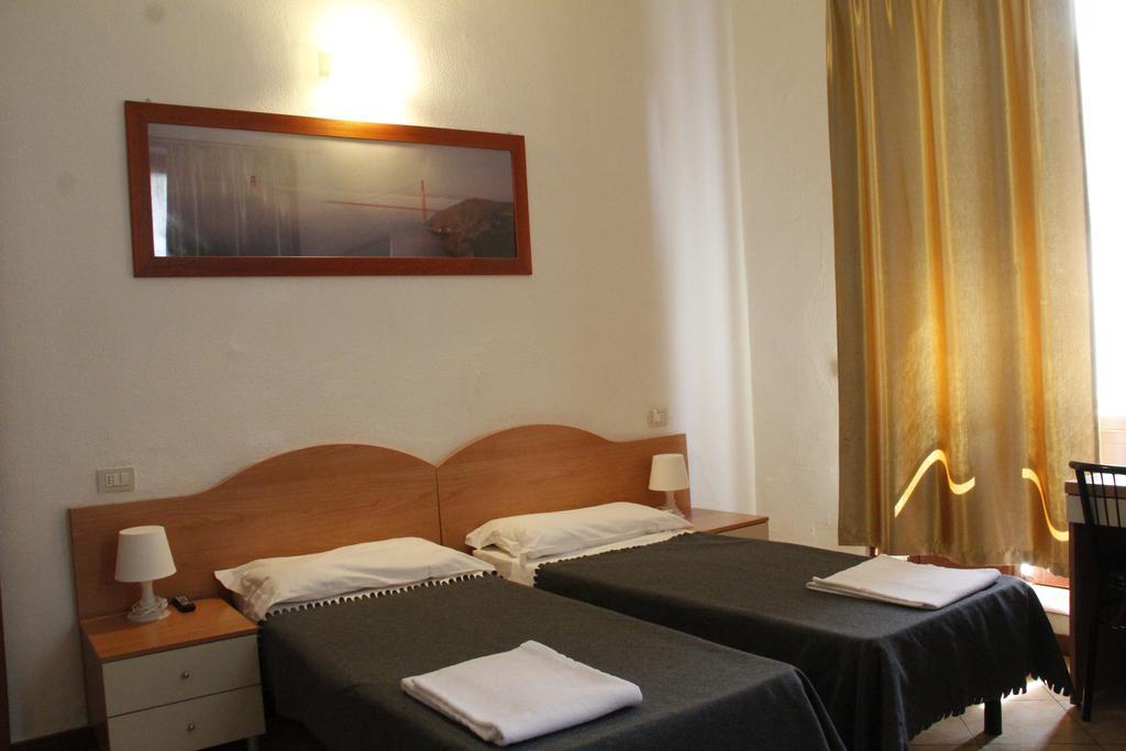 Hotel Alba Milán Habitación foto